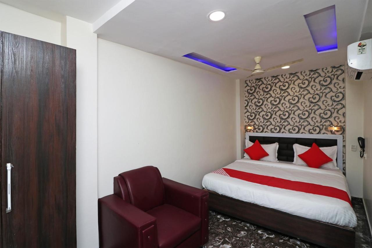 Oyo Hotel Prerna Rāipur 外观 照片