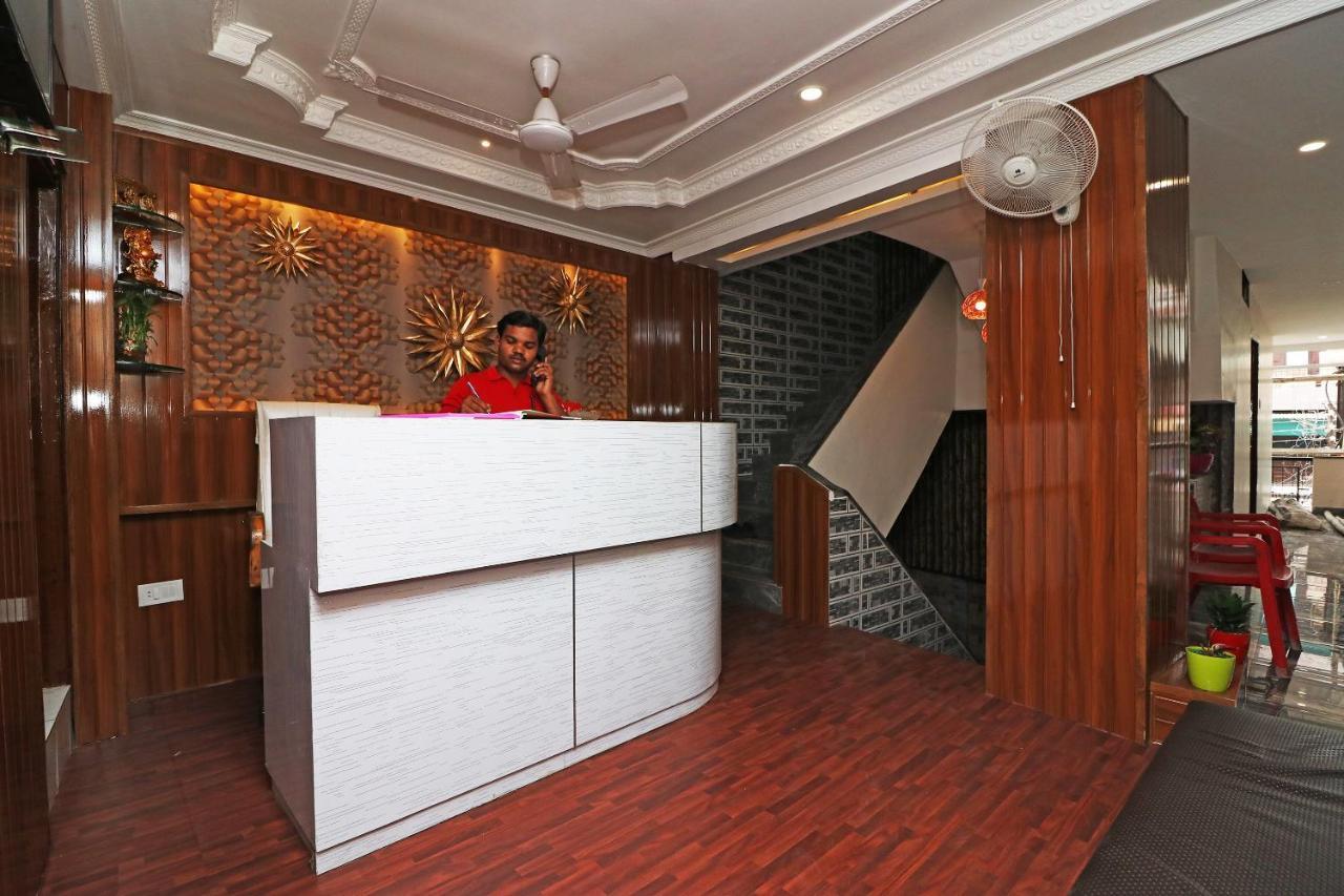 Oyo Hotel Prerna Rāipur 外观 照片